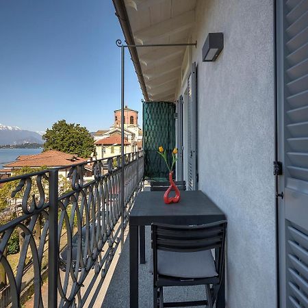 Appartamenti I Fiori Del Lago Laveno Exteriör bild